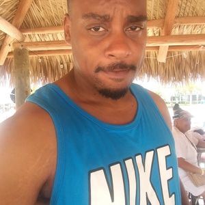 Meet your Posher, Deangelo